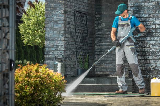 Best Sidewalk and Walkway Pressure Cleaning in Oconto, WI